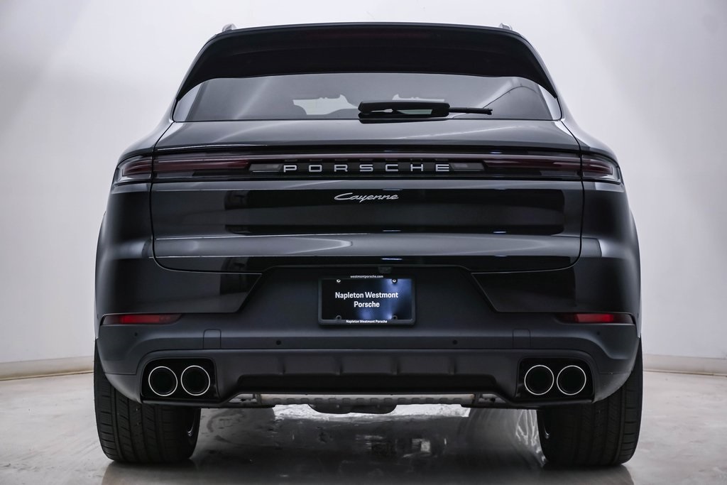 2024 Porsche Cayenne  8