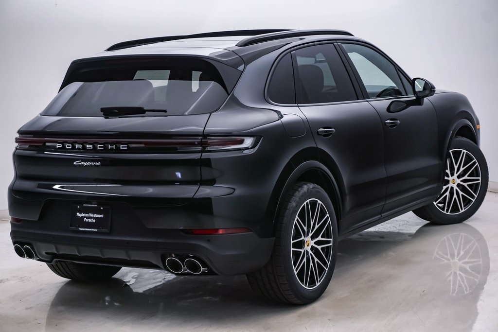 2024 Porsche Cayenne  11