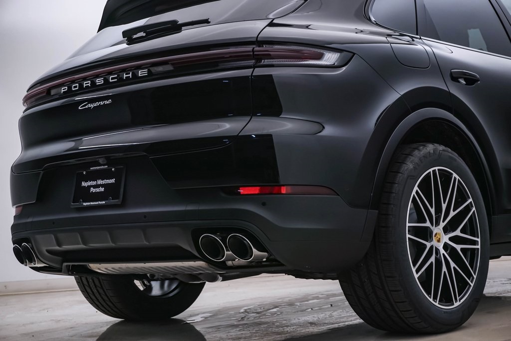 2024 Porsche Cayenne  12