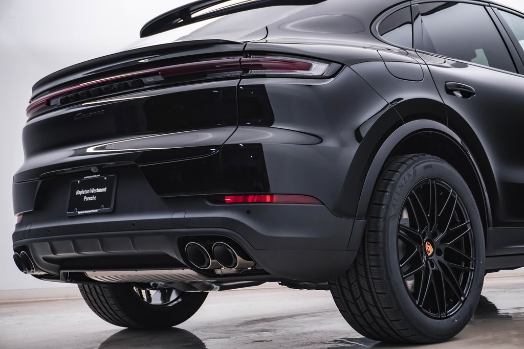 2025 Porsche Cayenne Coupe  12