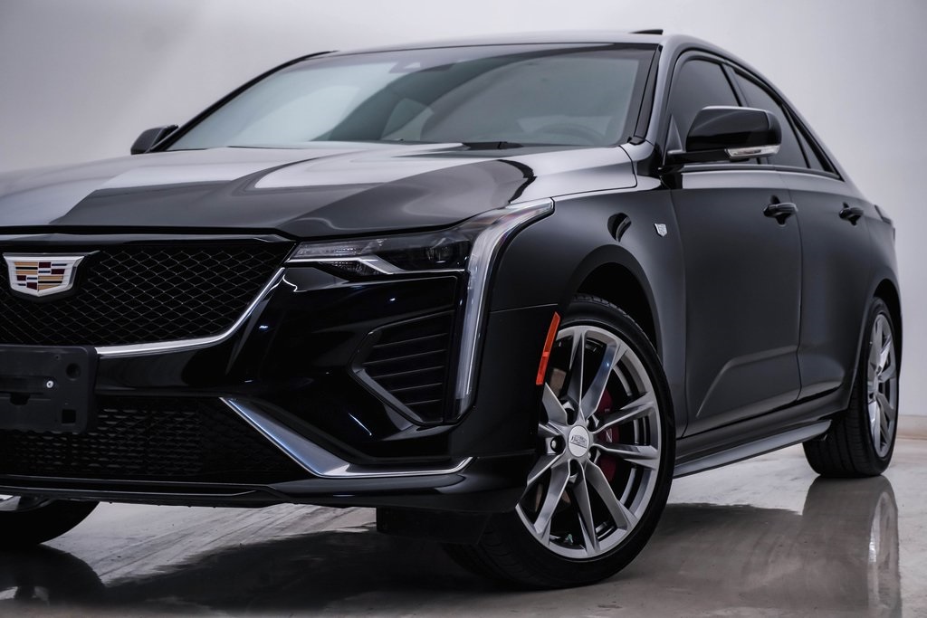 2020 Cadillac CT4 Sport 2