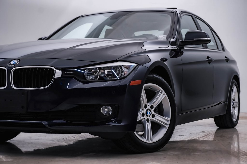 2015 BMW 3 Series 320i xDrive 2