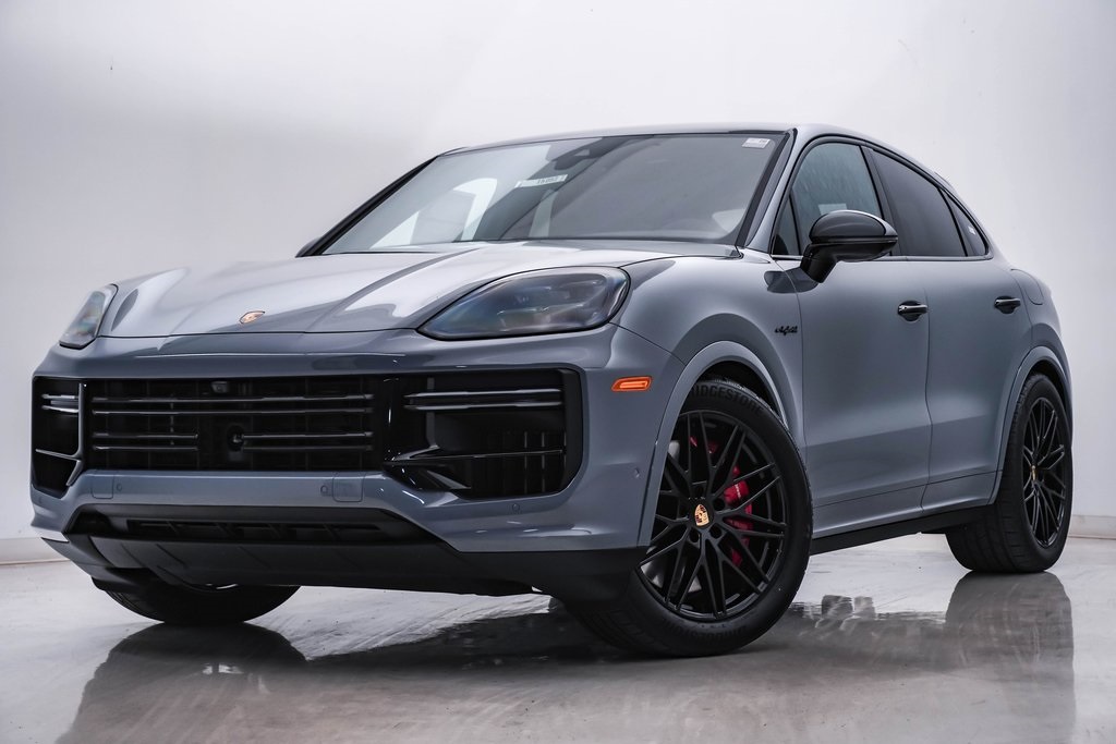 2024 Porsche Cayenne Turbo E-Hybrid Coupe  1