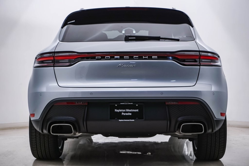 2025 Porsche Macan  8