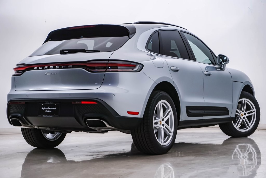 2025 Porsche Macan  9