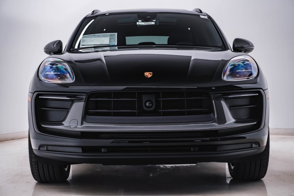 2025 Porsche Macan T 6