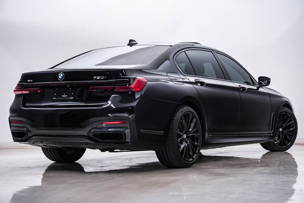 2021 BMW 7 Series 750i xDrive 9