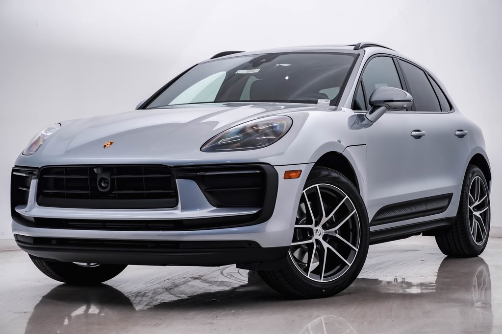 2025 Porsche Macan  1