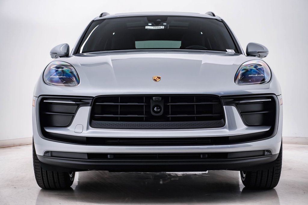 2025 Porsche Macan  6