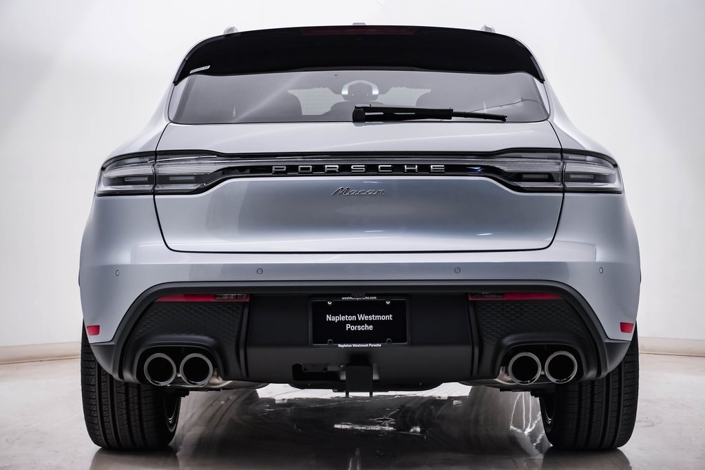 2025 Porsche Macan  8