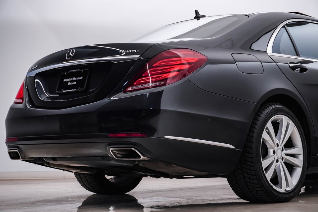 2015 Mercedes-Benz S-Class S 550 12