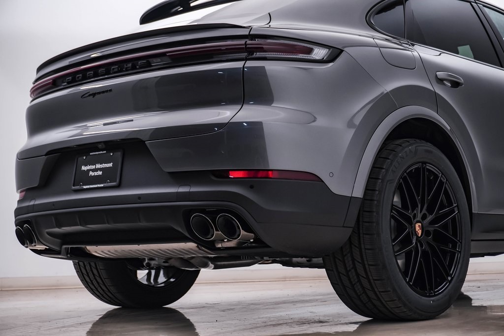 2025 Porsche Cayenne Coupe  12