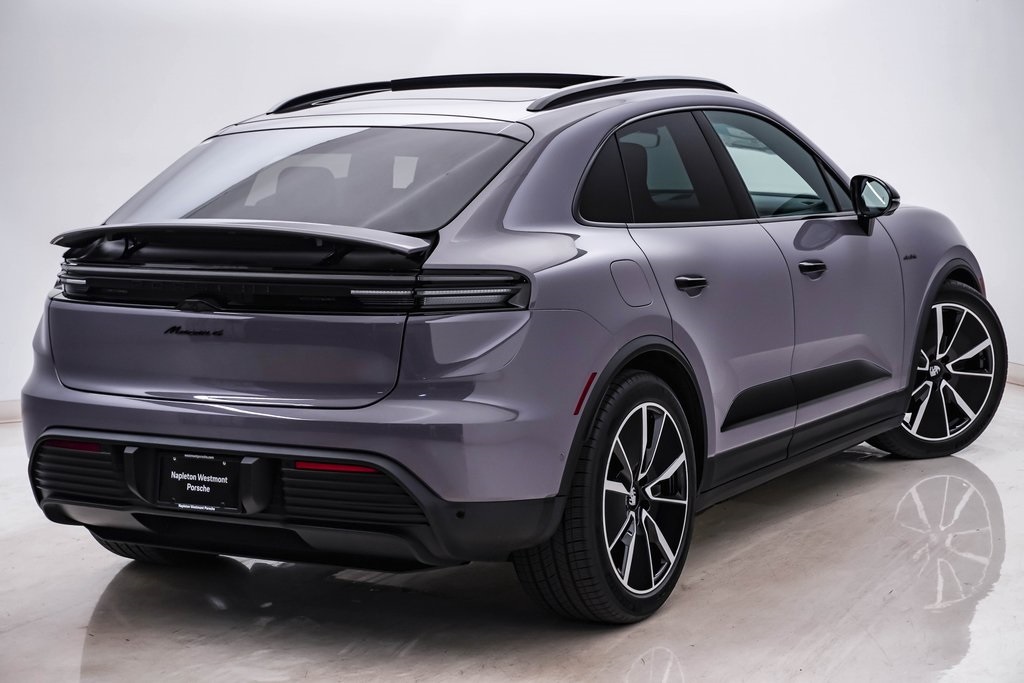 2024 Porsche Macan Electric 4 11