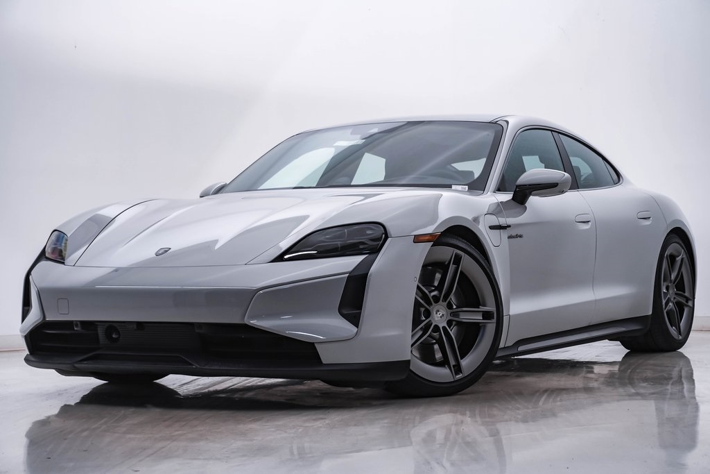 2025 Porsche Taycan Turbo 1