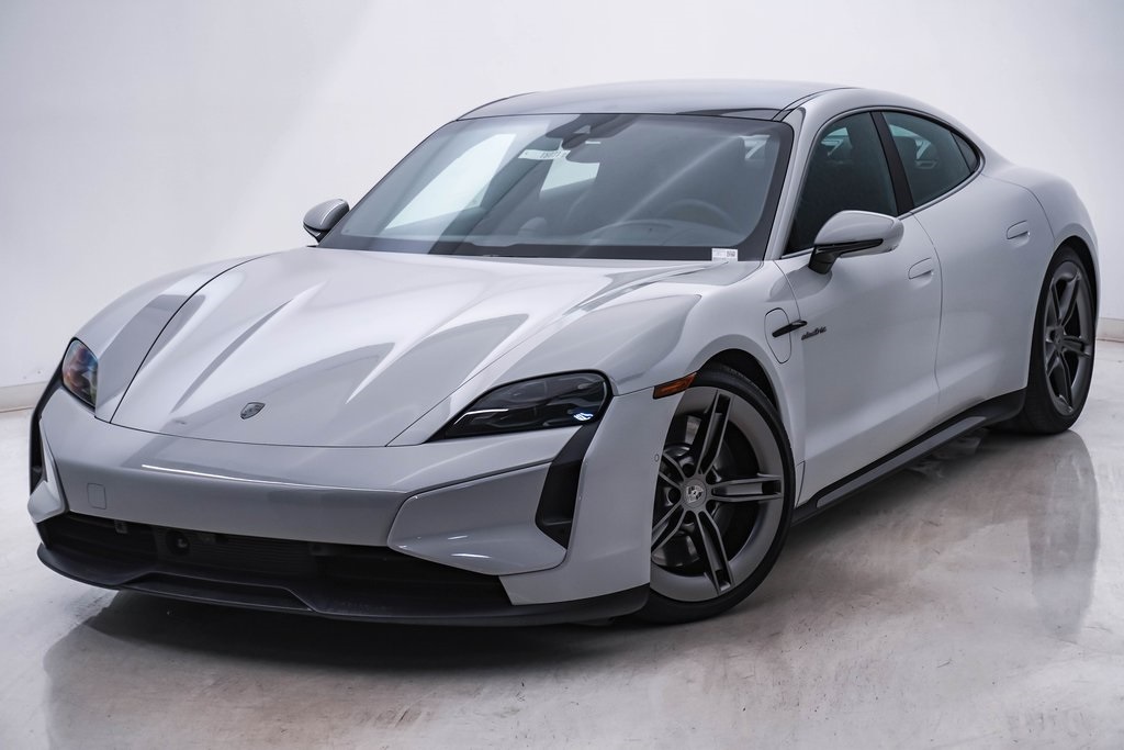 2025 Porsche Taycan Turbo 3