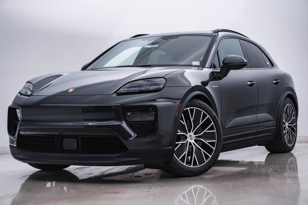 2024 Porsche Macan Electric 4 1