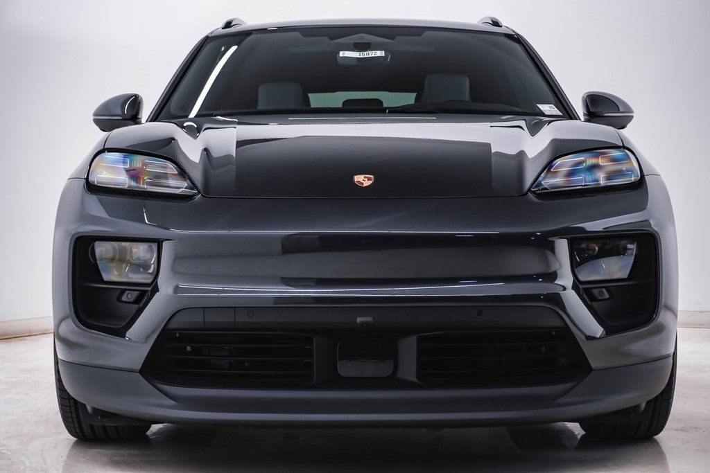 2024 Porsche Macan Electric 4 6