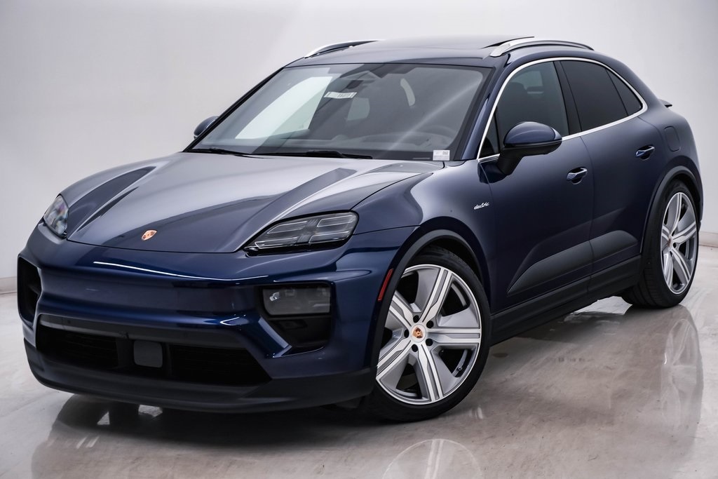 2024 Porsche Macan Electric 4 3