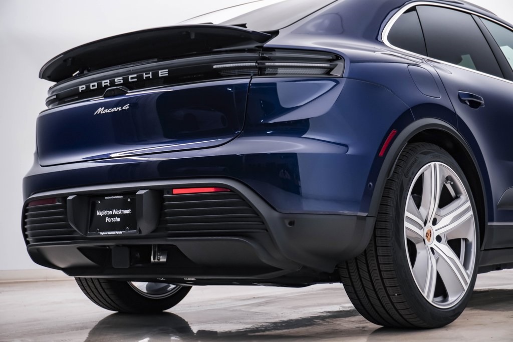 2024 Porsche Macan Electric 4 12