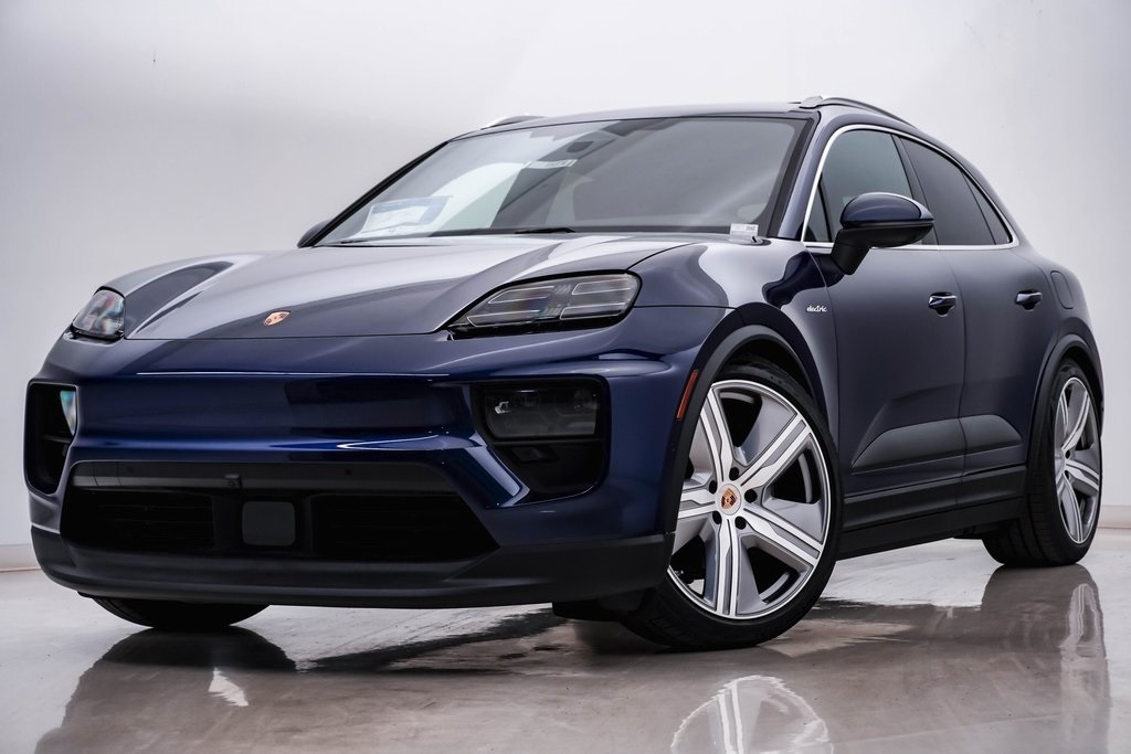 2024 Porsche Macan Electric 4 1