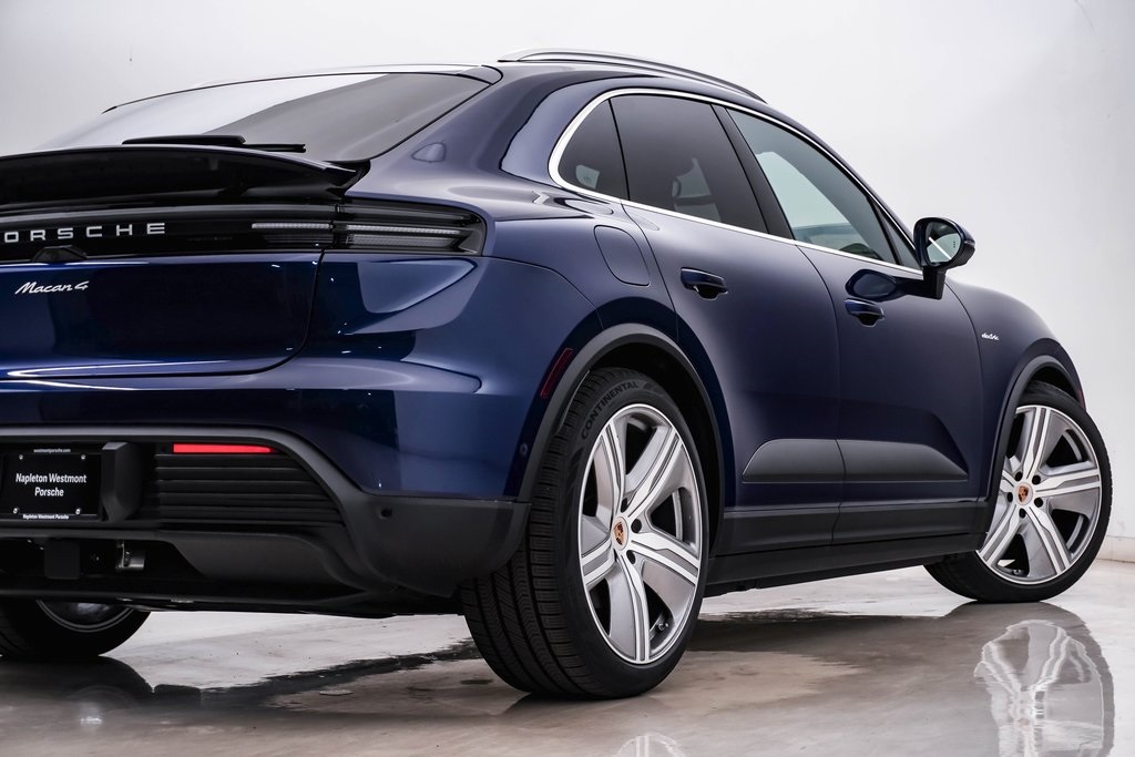 2024 Porsche Macan Electric 4 10