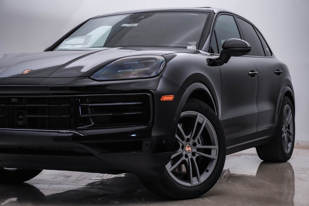 2025 Porsche Cayenne  2