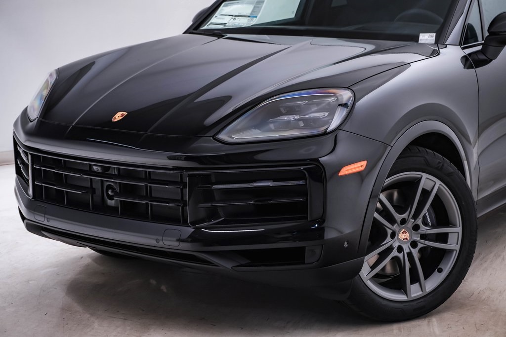 2025 Porsche Cayenne  4