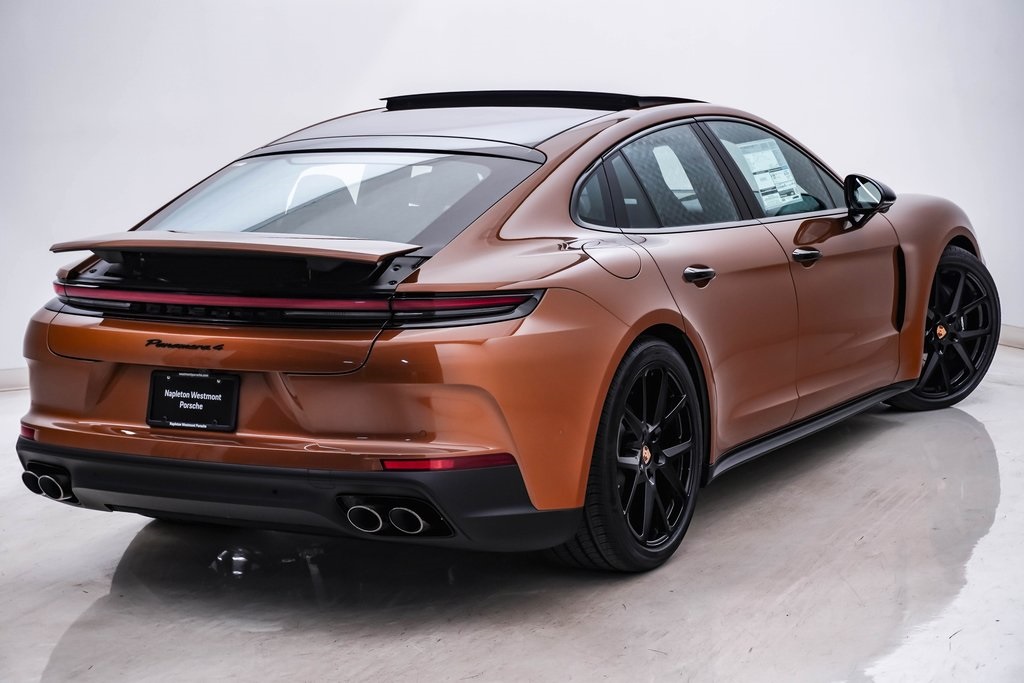 2025 Porsche Panamera 4 11