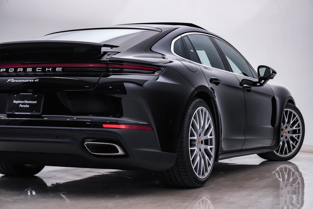 2025 Porsche Panamera 4 10