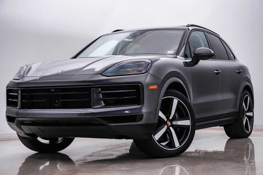 2025 Porsche Cayenne  1