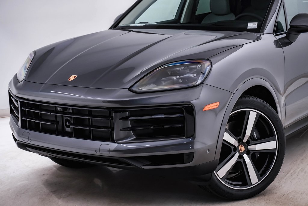 2025 Porsche Cayenne  4