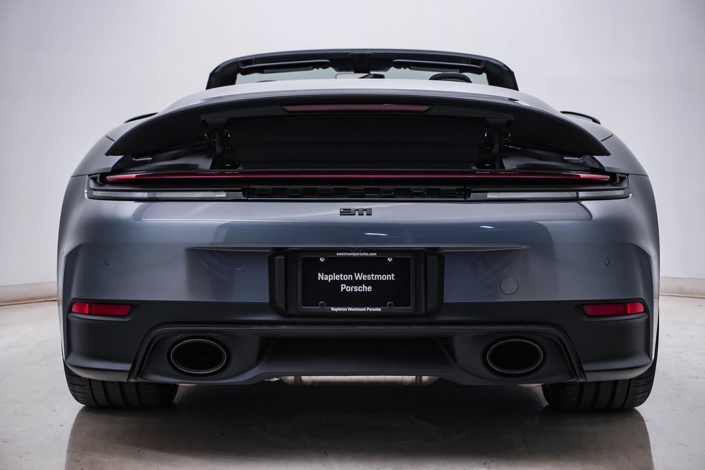 2025 Porsche 911 Carrera 10