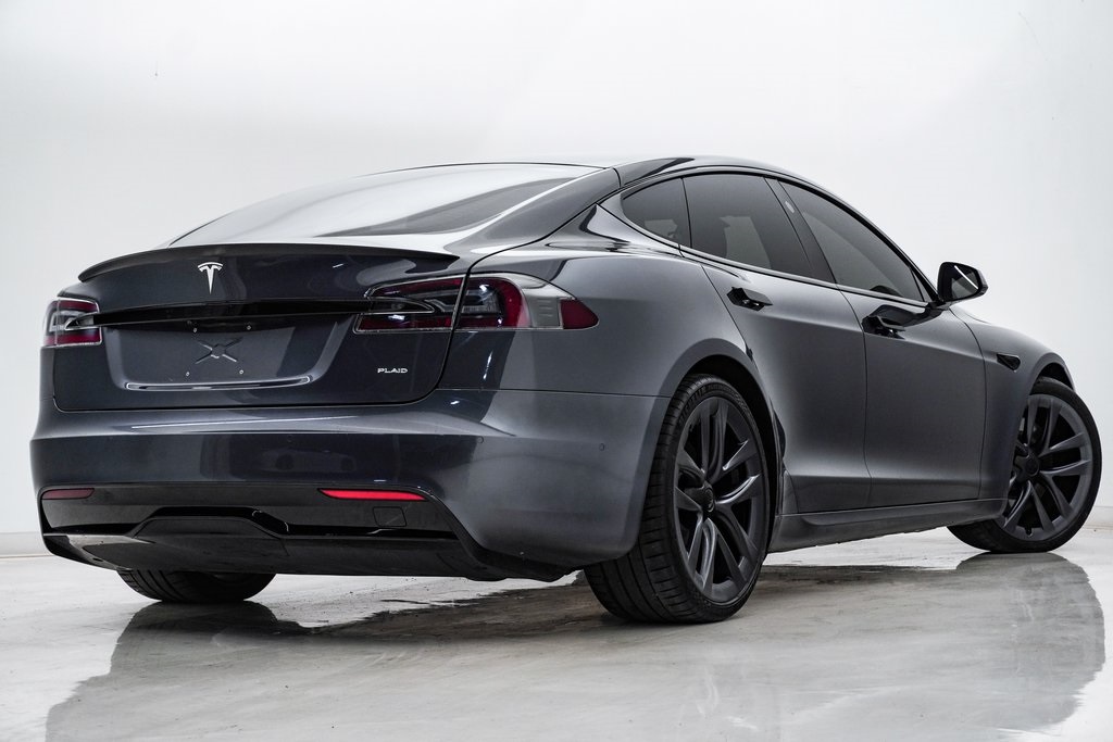 2021 Tesla Model S Plaid 9