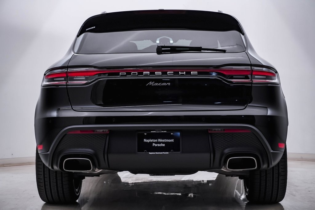 2025 Porsche Macan  8