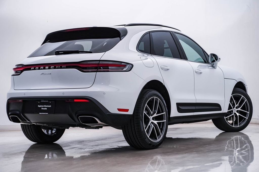 2025 Porsche Macan  9