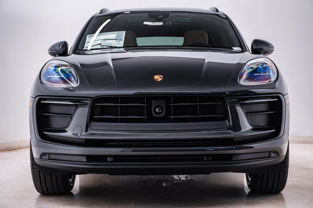 2025 Porsche Macan  6