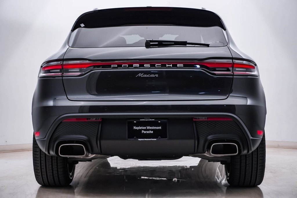 2025 Porsche Macan  8