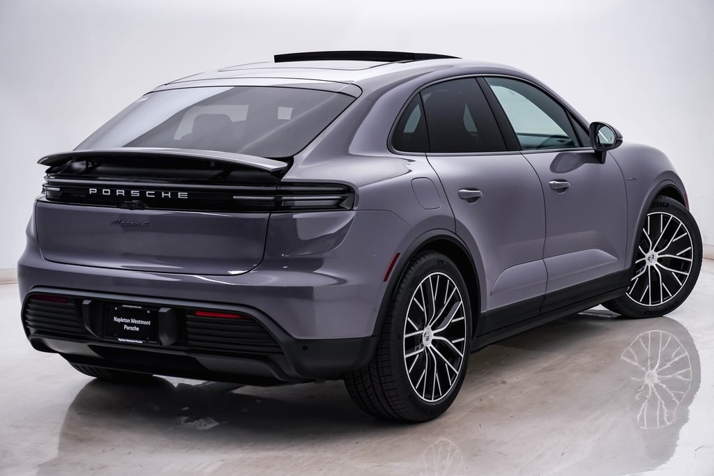 2024 Porsche Macan Electric 4 11