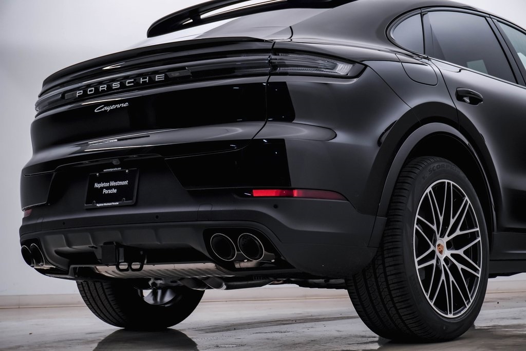 2025 Porsche Cayenne Coupe  12