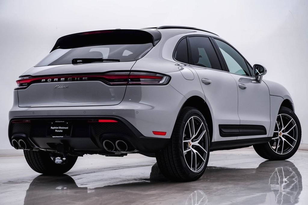 2025 Porsche Macan  9