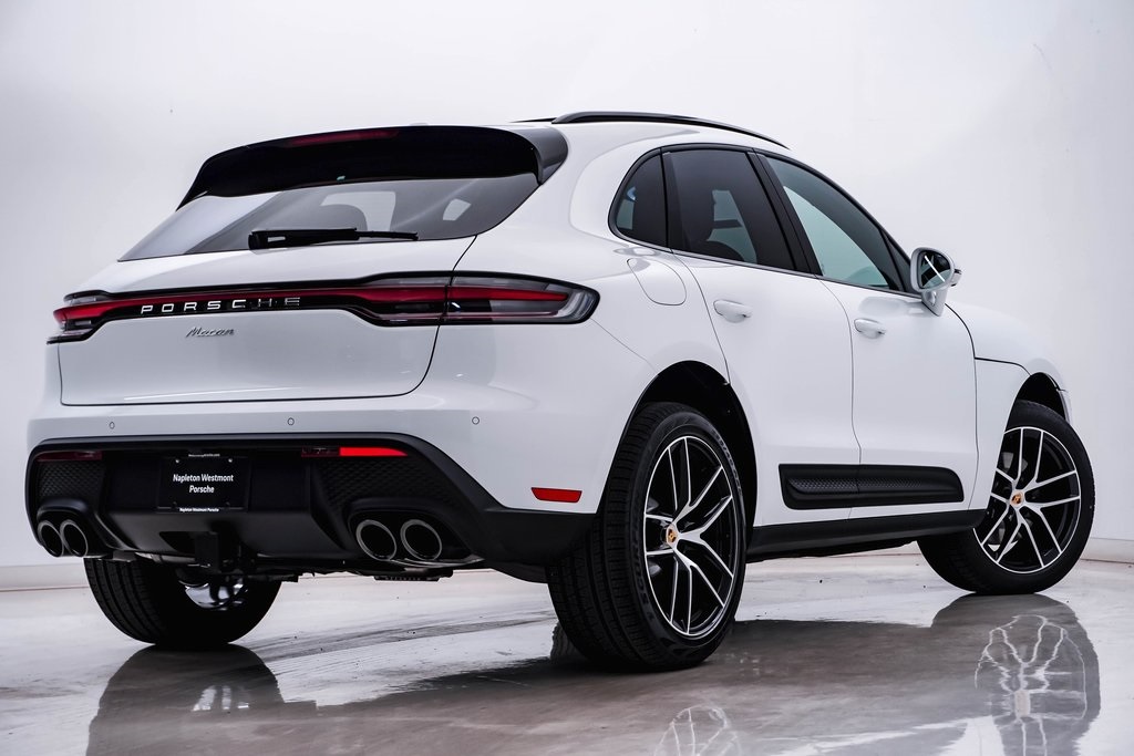 2025 Porsche Macan  9