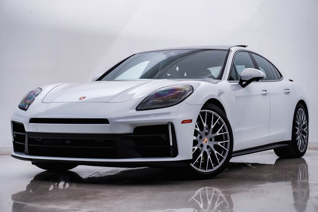 2025 Porsche Panamera 4 1