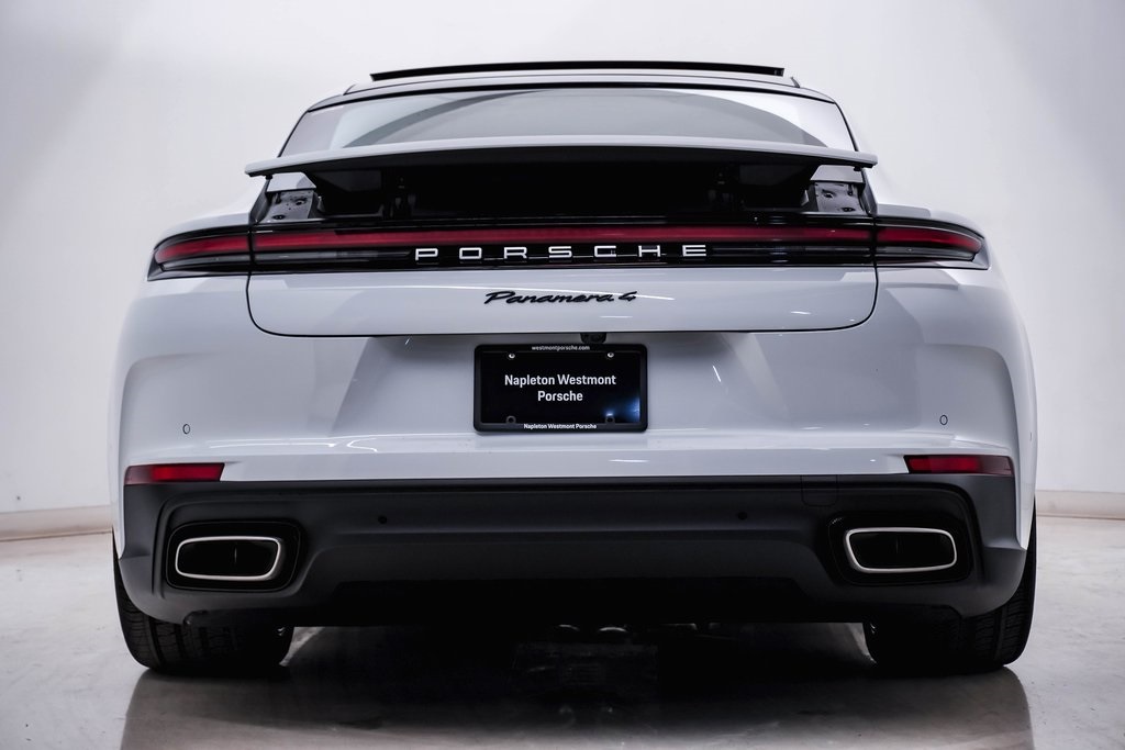 2025 Porsche Panamera 4 8