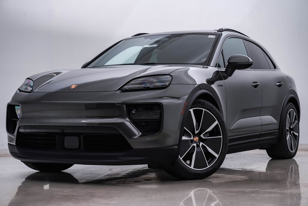 2024 Porsche Macan Electric 4 1