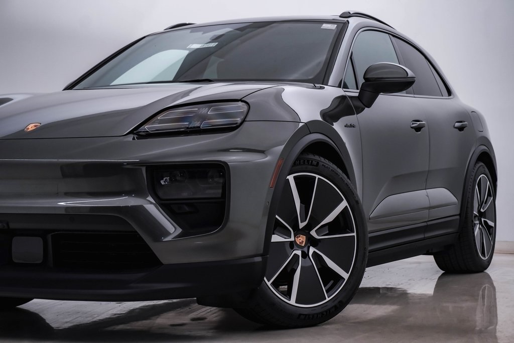 2024 Porsche Macan Electric 4 2