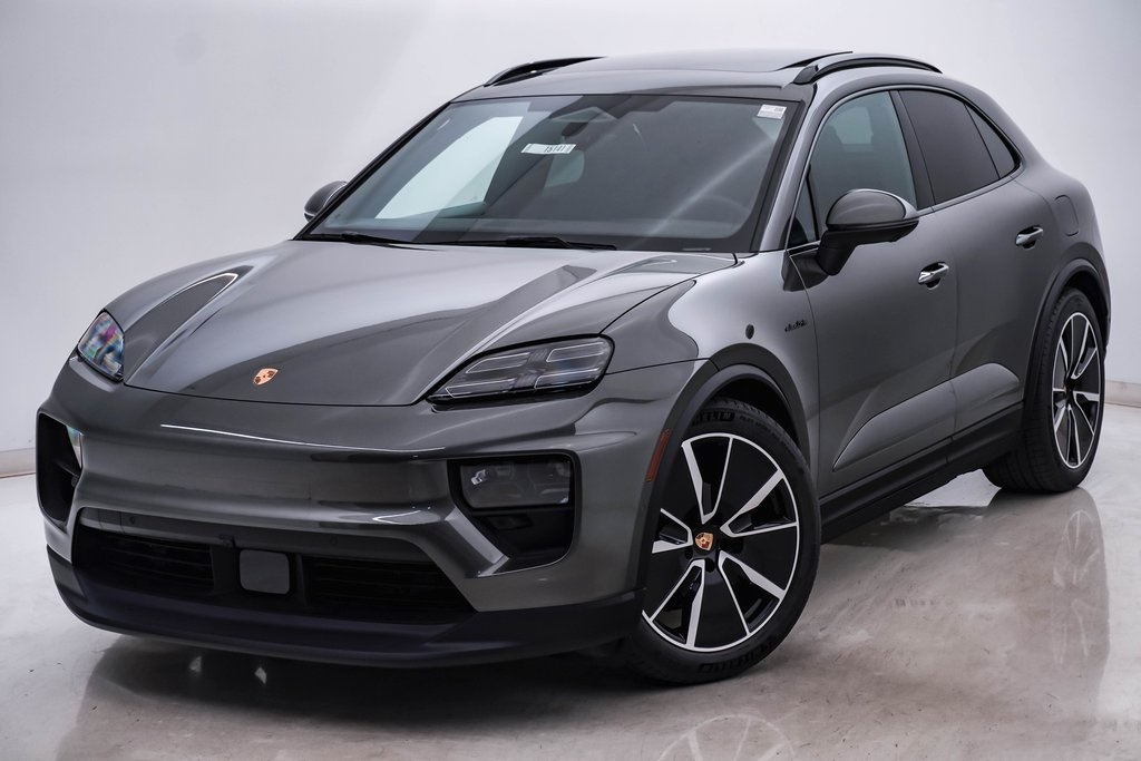 2024 Porsche Macan Electric 4 3