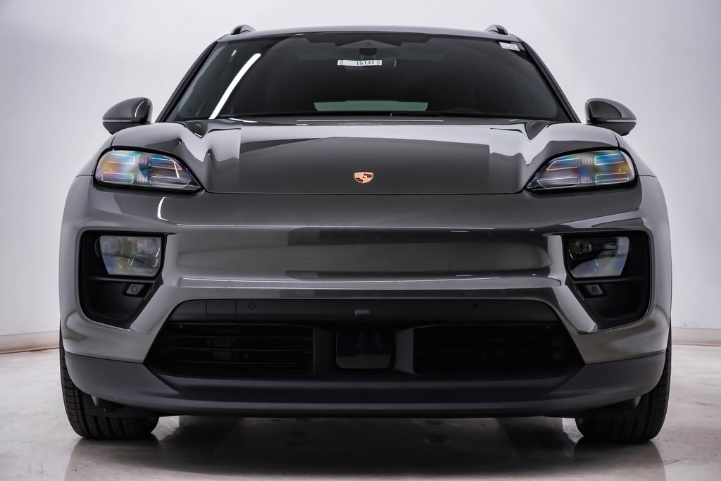 2024 Porsche Macan Electric 4 6