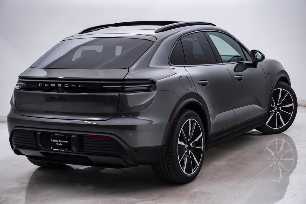 2024 Porsche Macan Electric 4 11