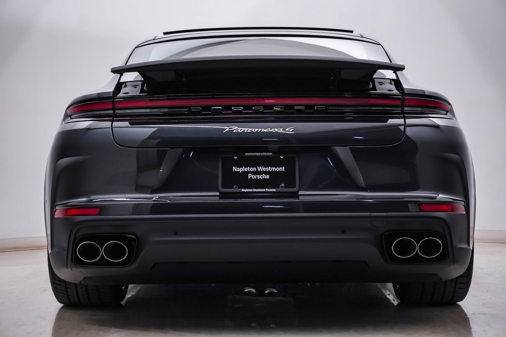 2025 Porsche Panamera 4 8