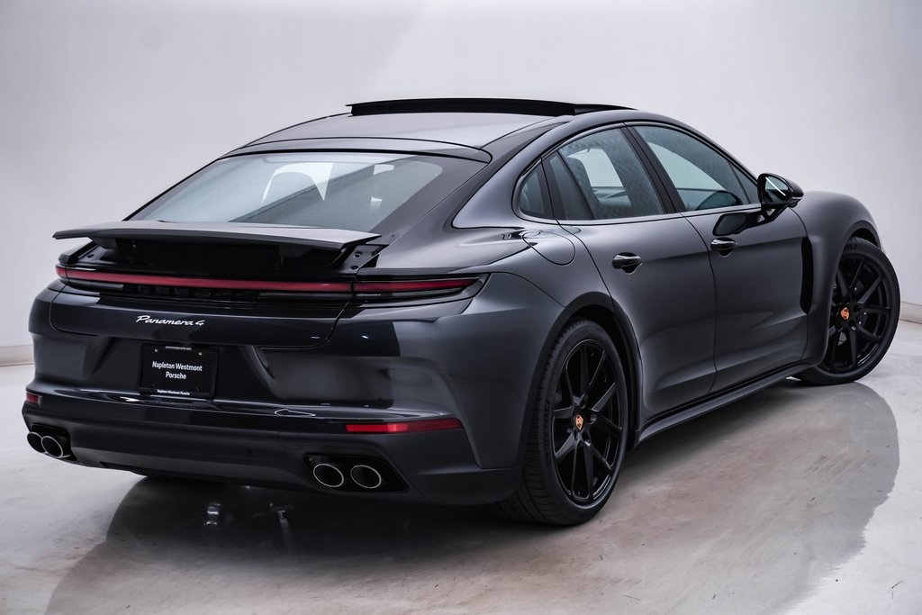 2025 Porsche Panamera 4 11